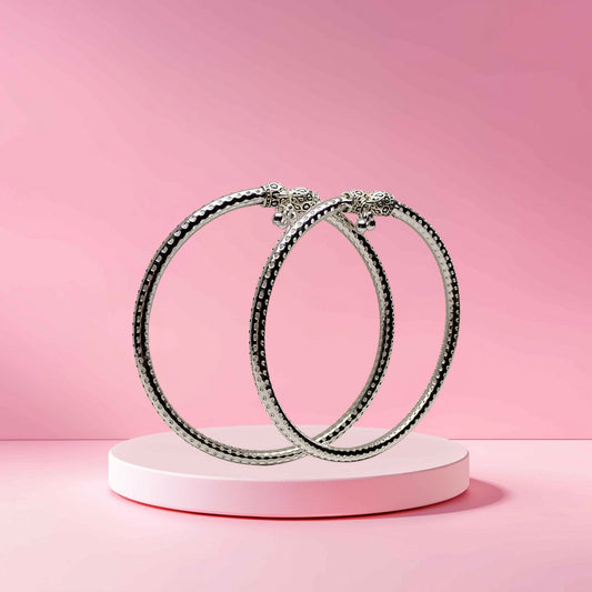 (1 Pair) Silver Color Traditional Design Metal Alloy Adjustable Crystal Ghungroo Leg Painjan Anklets Payal Rajasthani Style Round Foot Kada Bangle Jewellery Set For Women's And Girl's